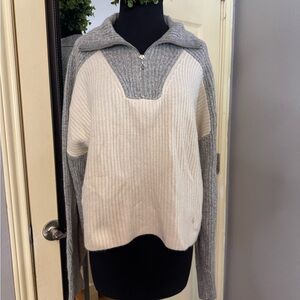 rag & bone Two-Tone Gray and Cream Turtleneck Sweater